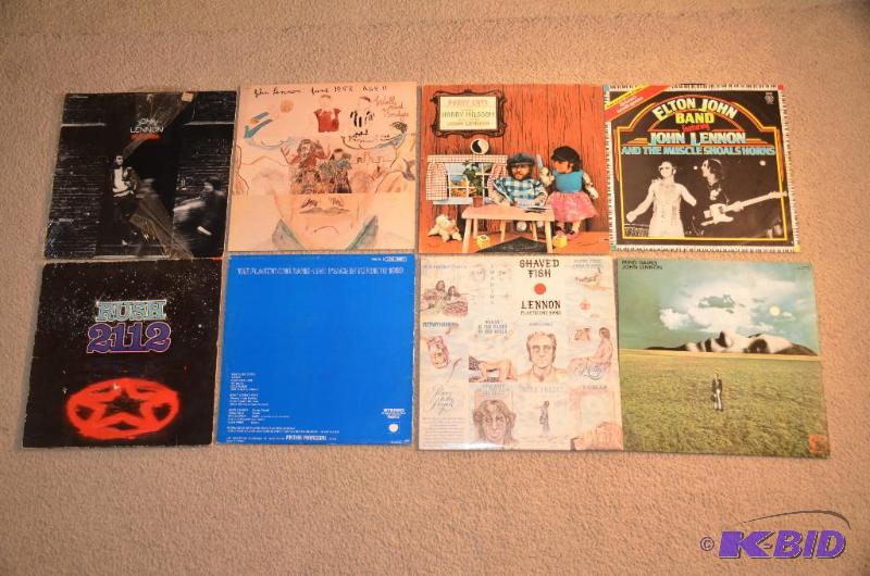 lot 73 image: 8 Albums Lennon &quotPussy Cats" RCA Le...