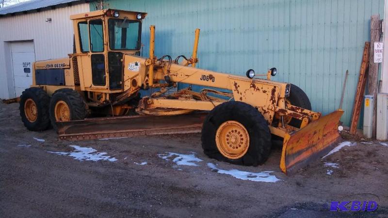John Deere Motor GraderJD670