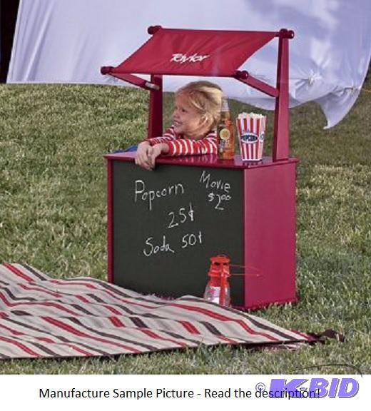 lot 26 image: Refreshment Stand - Childs refreshment stand...