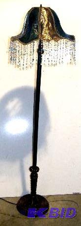 lot 35 image: Decorative Floor Lamp - Has metal base - Lamp...