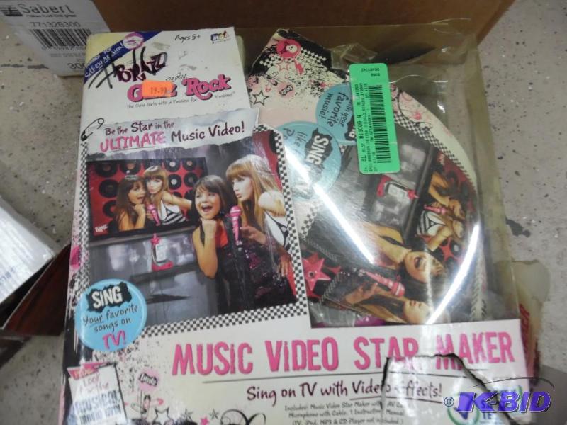 lot 16 image: Music Video Star Maker
