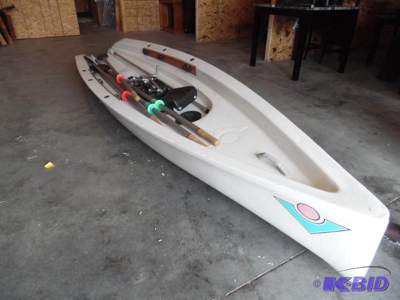lot 5 image: Virus Rowing Boat