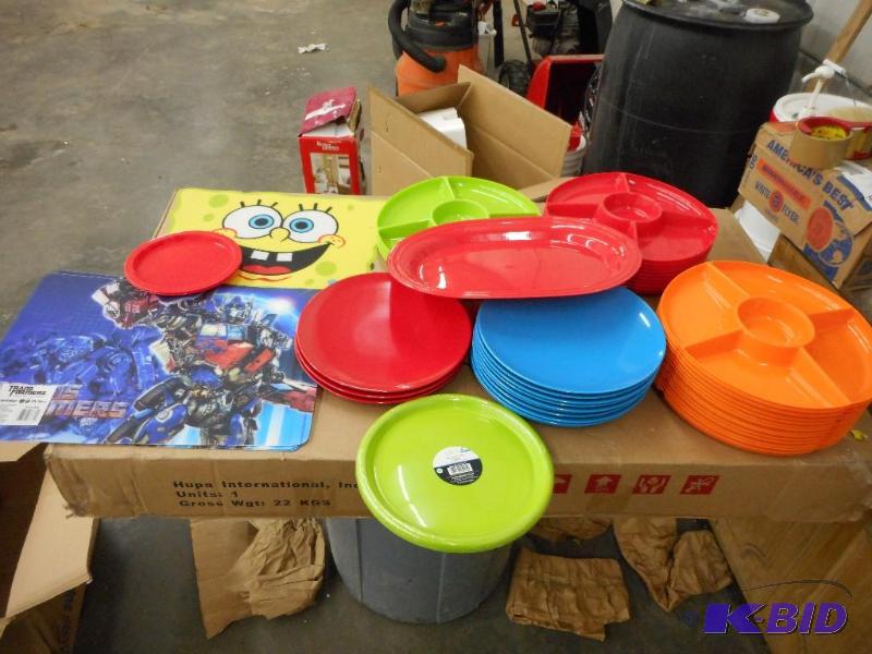 Plastic Dishes
