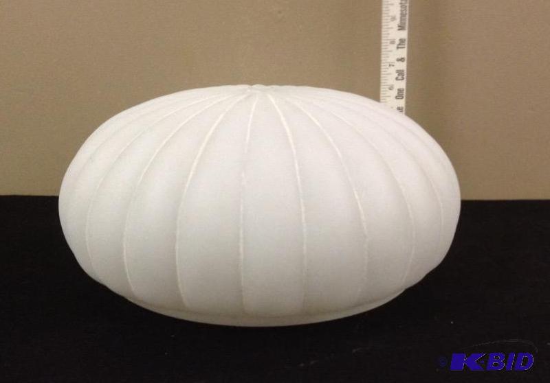 lot 120 image: Large Ceiling Globe Light Shade