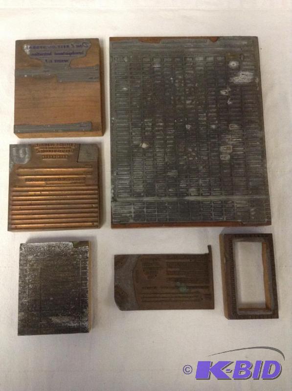 lot 28 image: Vintage Wood Printers Blocks
