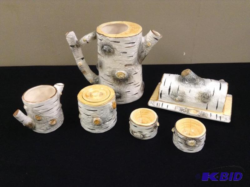 lot 43 image: Dept. 56 Birch Bark Series Collectibles