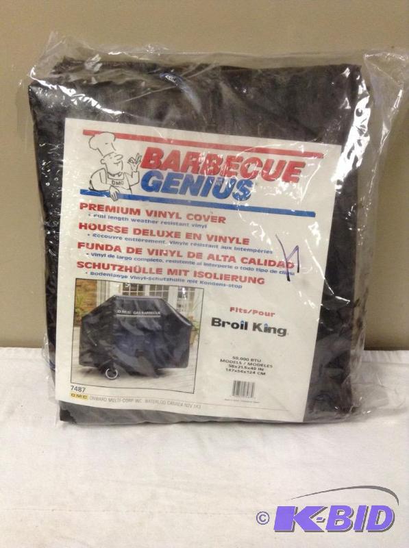 lot 59 image: Barbecue Genius Broil King Grill Cover