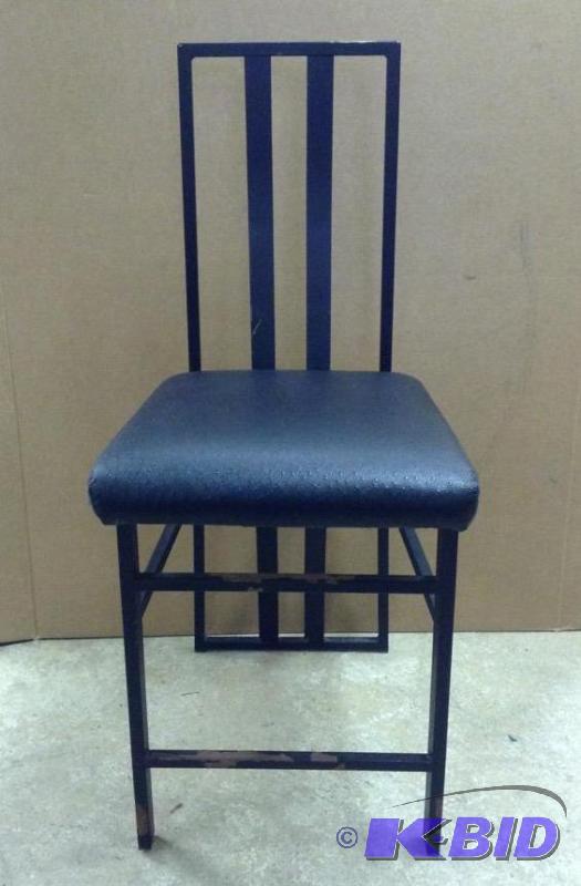 lot 91 image: Metal Pub Style Bar Stool