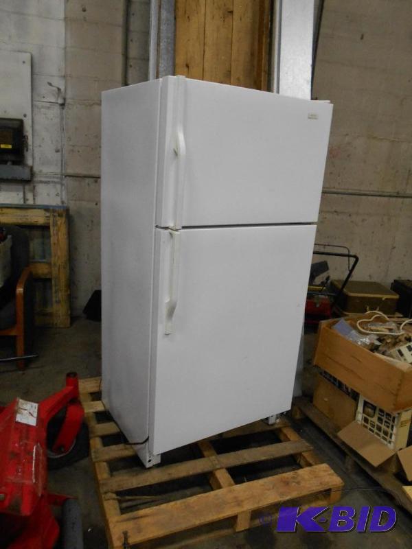 Admiral Refrigerator. Works.