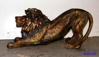 Crouching Lion Statue - The lion is unsurpass...
