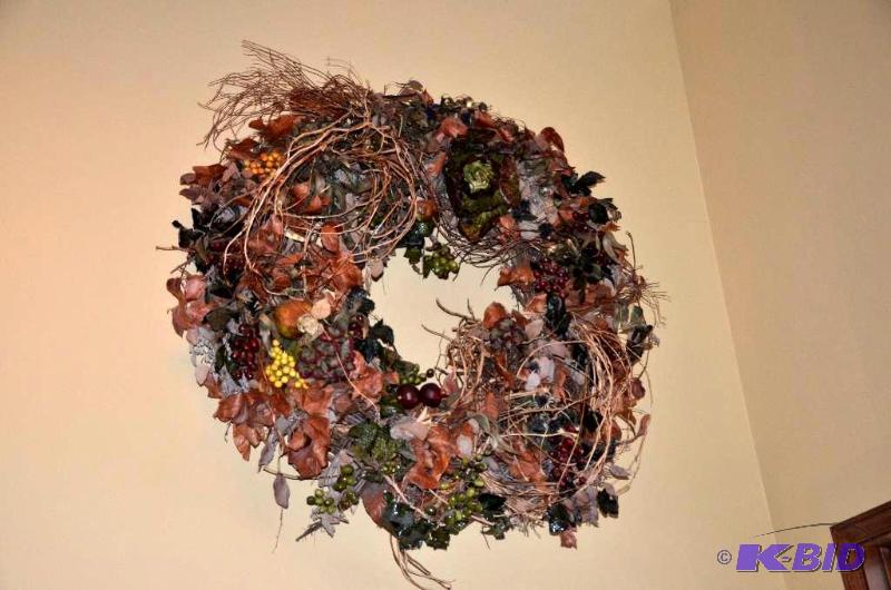 lot 144 image: Large Decorative Wreath 48 inches...