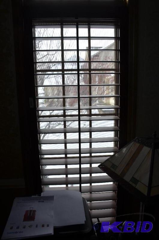 lot 278 image: 1 Wood stained shutter 26.25x69.75", hin...