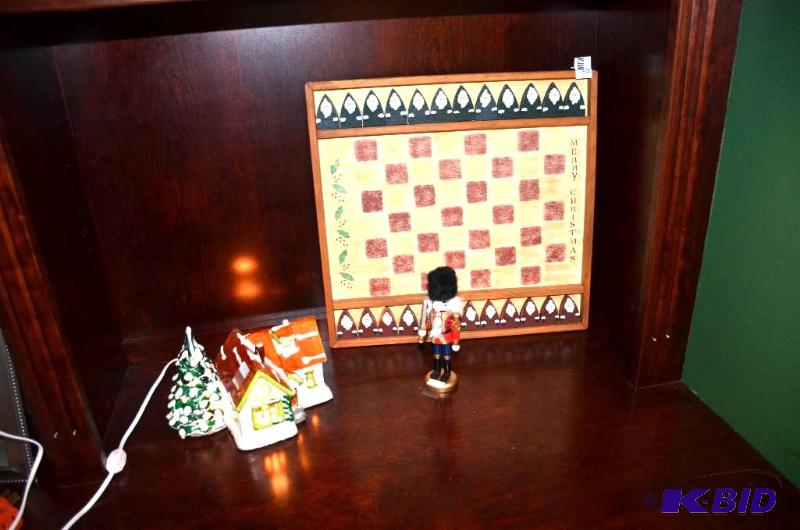 lot 33 image: Wood Christmas checker board 18x18", Dep...