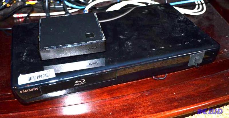 lot 42 image: Samsung BlueRay disc player model BO-P3600 po...
