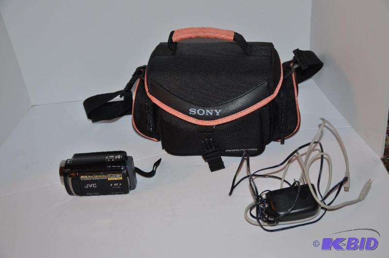 lot 83 image: JVC HD camcorder model GZ-HD300BU Everio...