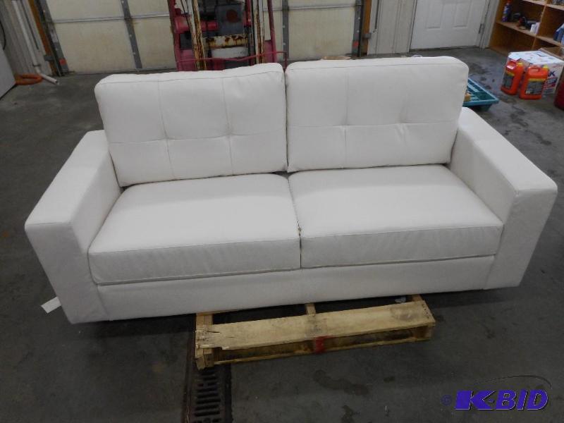 CouchSofa