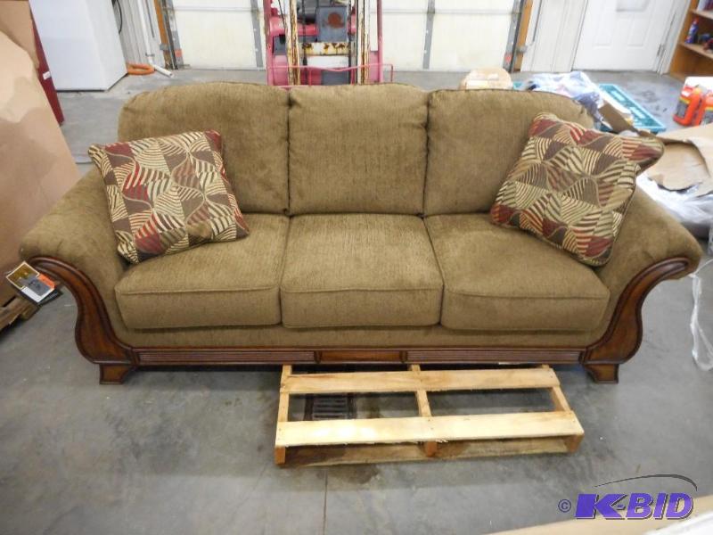 CouchSofa