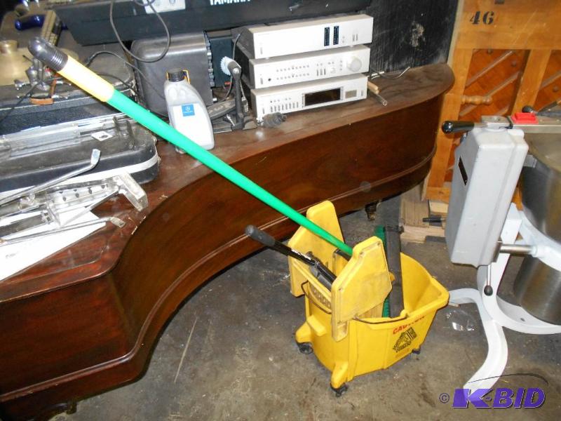 lot 14 image: Mop and Bucket