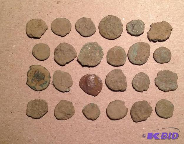 Lot of 24 Ancient Roman Coins 1500 Years Old a Piece of Ancient Rome