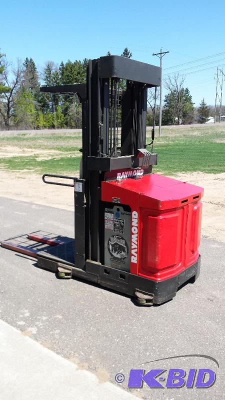 Raymond Order Picker