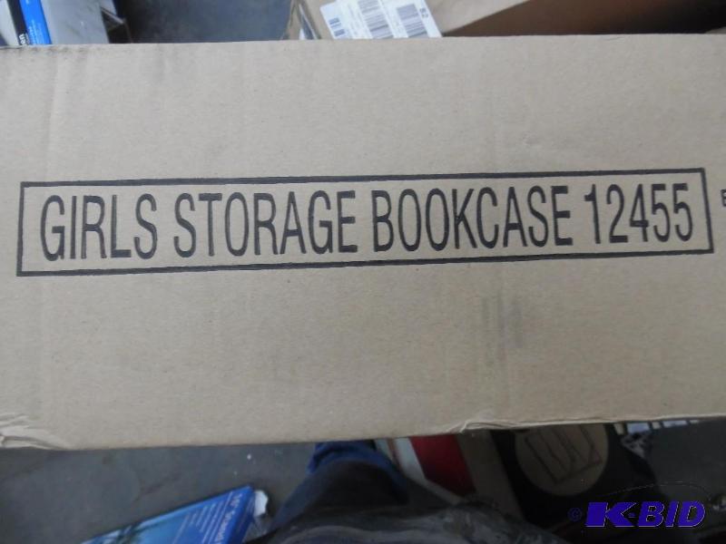 Girls storage bookcase