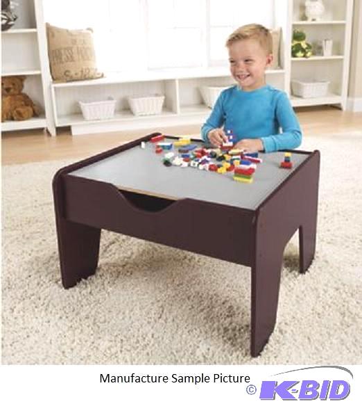 lot 7 image: Kidkraft 2 in 1 Activity Table - Great space-...