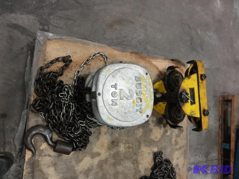 Budgit 2-Ton Manual Chain Hoist with Budgit M...