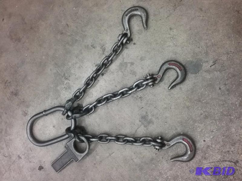 Lifting chain, (3)-12&quot legs, illegible...