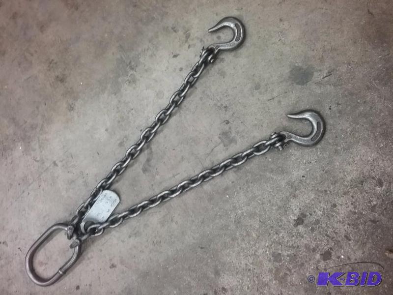 Lifting chain, (2)-20&quot legs, 2.8 tons...