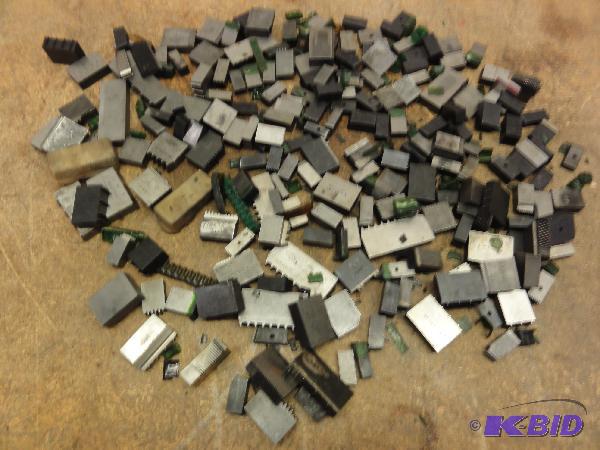 Over (100) Assorted Threading Chasers...