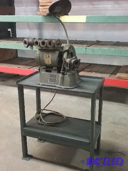lot 1 image: Black Diamond Drill Grinder. Sharpens from 1...