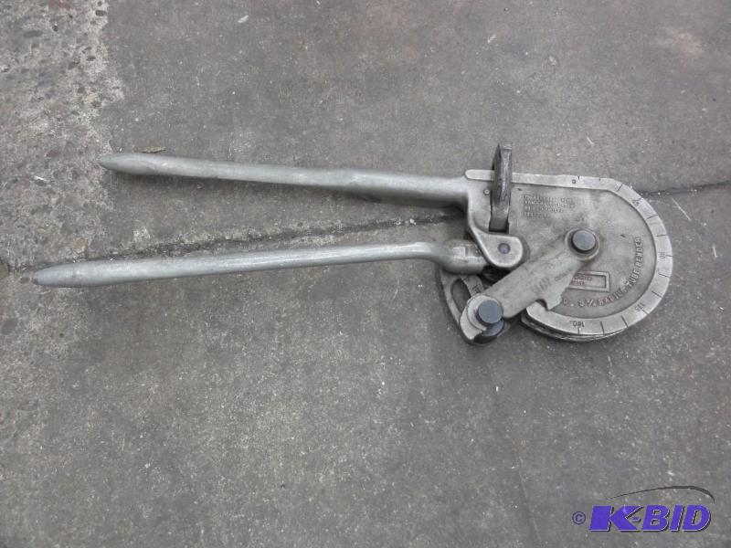 lot 1203 image: Ridgid No. 368 3-34" Radius Tube Bender...