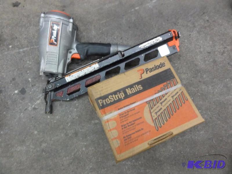 lot 1219 image: Paslode Powermaster plus strip nail gun model...