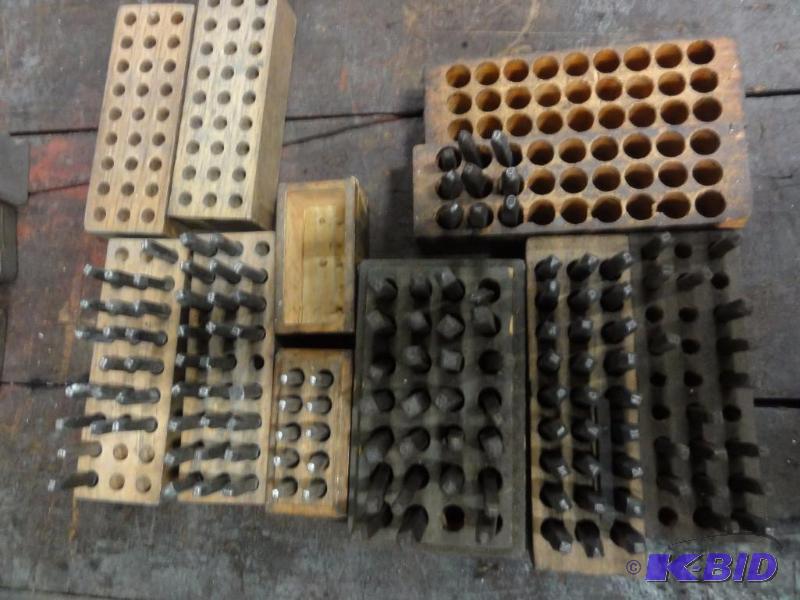 lot 1246 image: Assorted Metal Stamping Tools 116" up t...