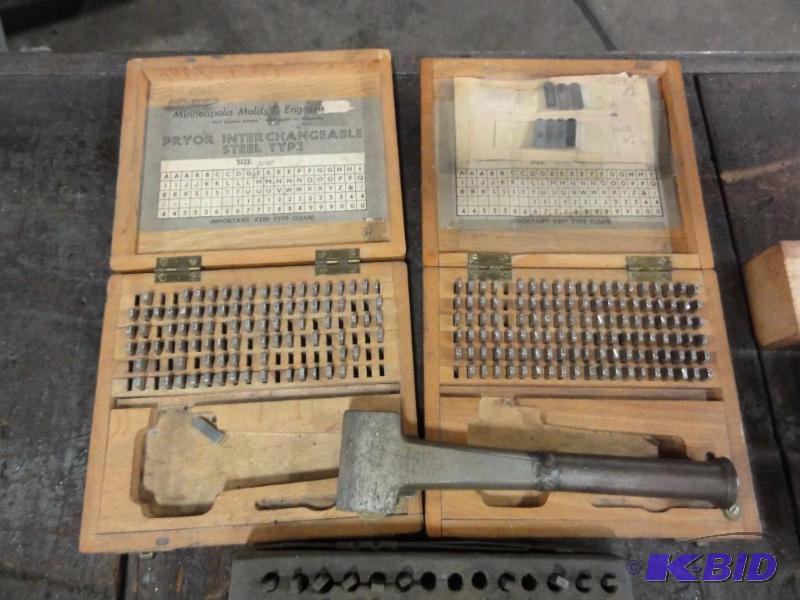 lot 1247 image: Minneapolis Molds and Engraving Interchangeab...