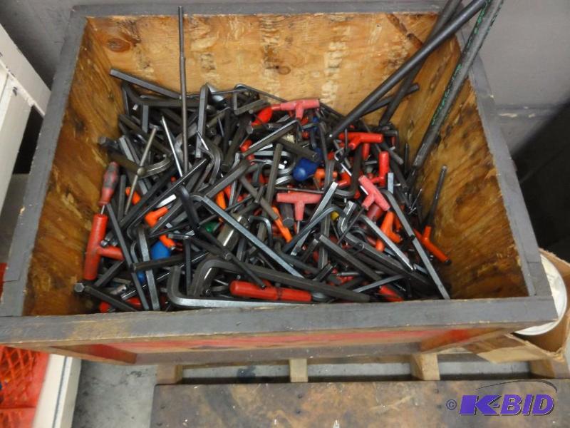 lot 1252 image: Huge Assortment of Allen and Torx Wrenches...