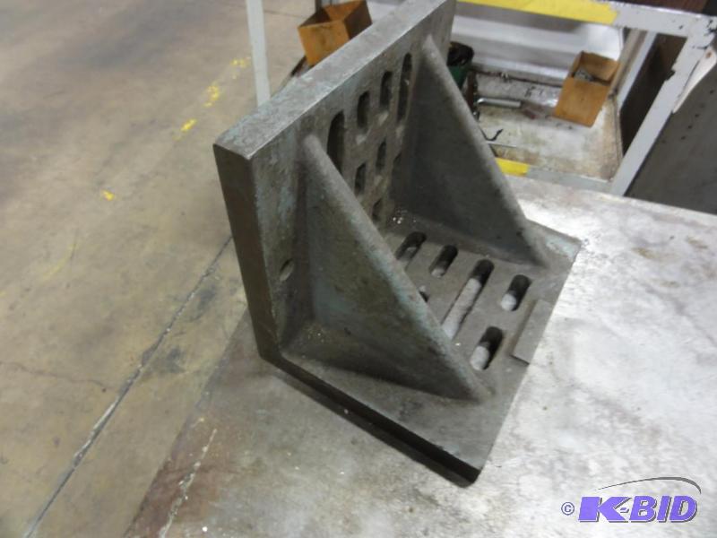 lot 1267 image: Angle Plate, 9" x 10" x 12"...
