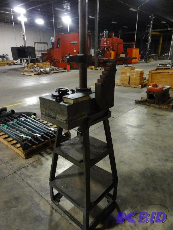 lot 241 image: Tool Setting Fixture for 50 Taper Tool Holder...