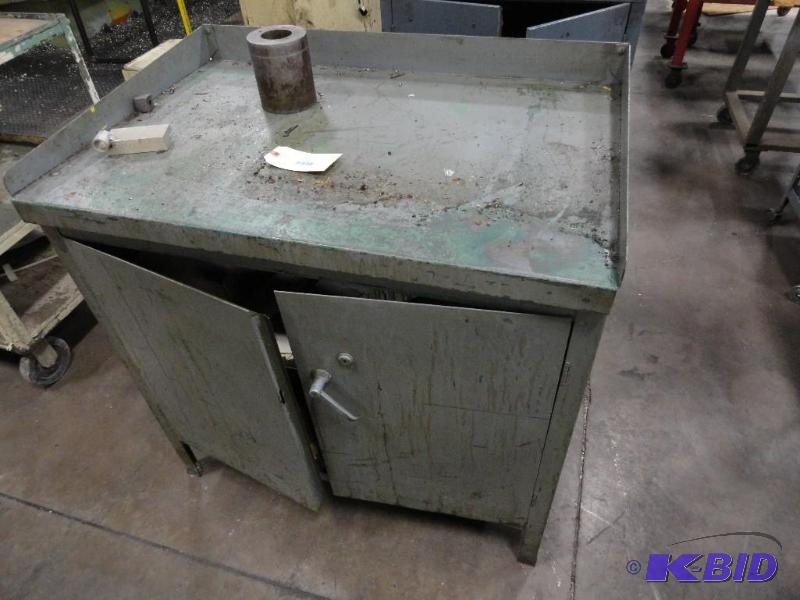 lot 315 image: Workbench Cabinet with contents of assorted t...
