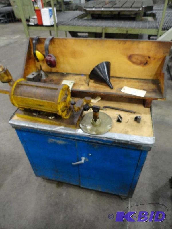 lot 320 image: Workbench Cabinet with contents of assorted h...