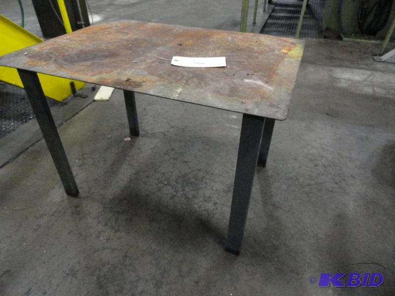 lot 321 image: Steel Bench Approximate 33-12" x 25&quo...