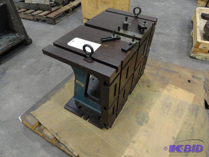 lot 339 image: Angle Plate with T-slotted vertical base 19&q...