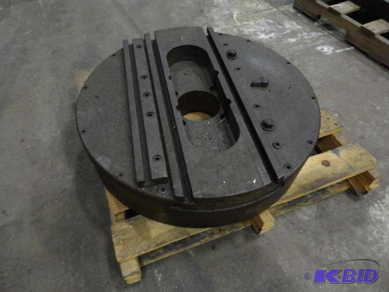 lot 352 image: 26" Diameter Boring Head with dovetail s...