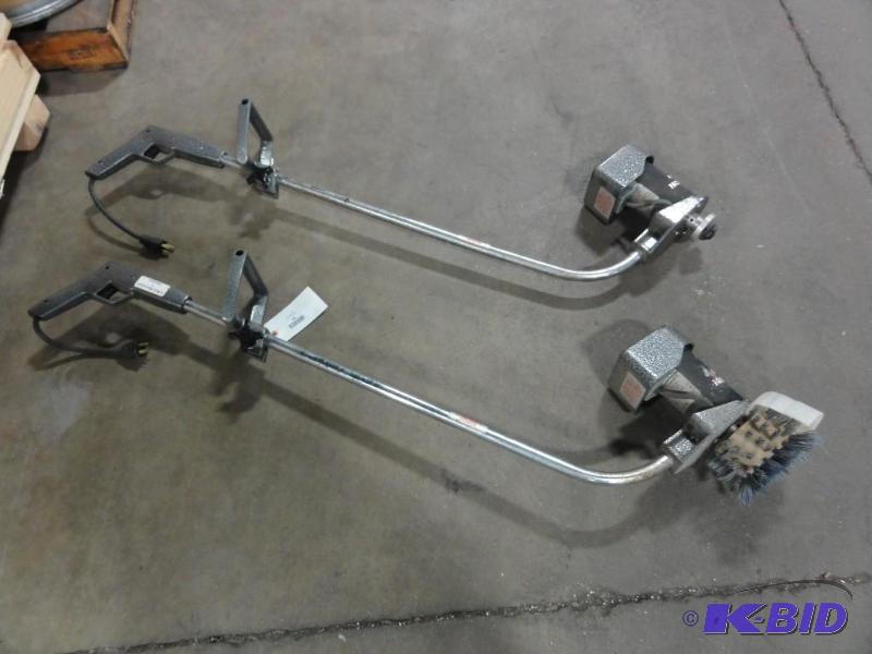 lot 386 image: (2) Pacific Steamex Power Brush Scrubbing Mac...