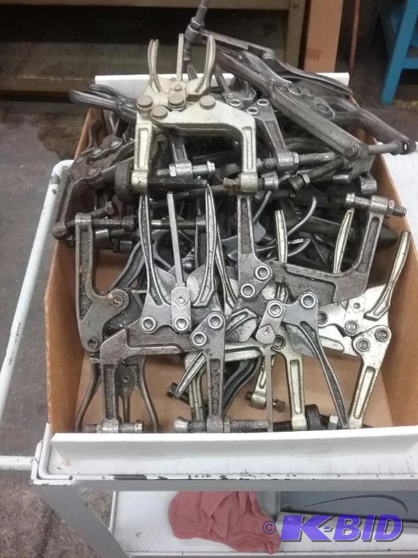 lot 404 image: Approx. (18) KnuVise and DaStaCo plier clamps...