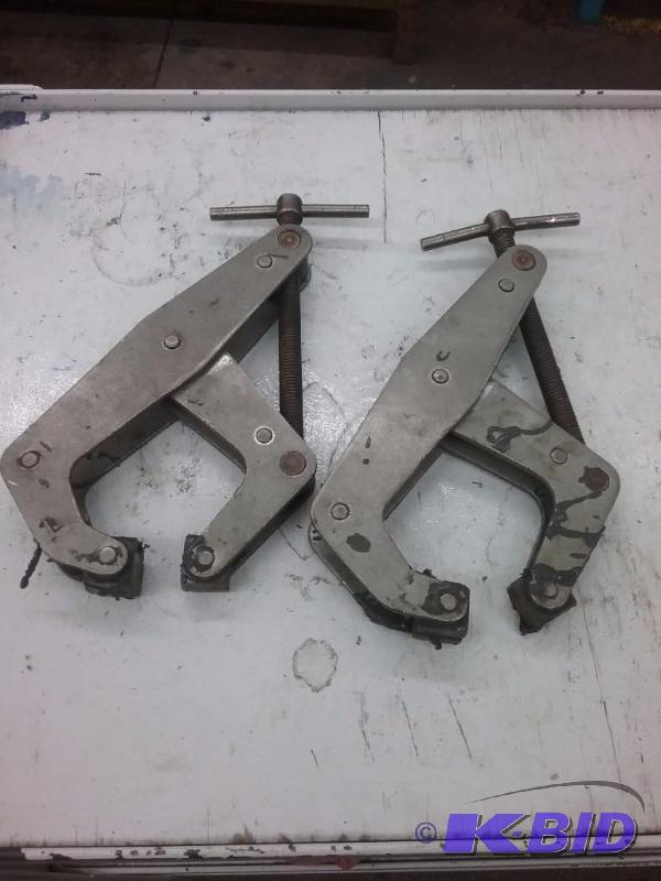 lot 407 image: (2) Kant-Twist clamps 4"...