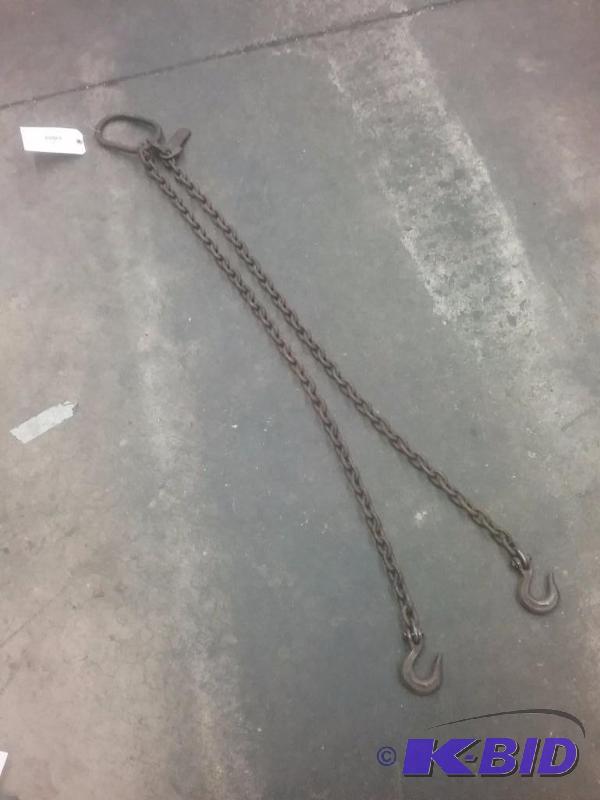 lot 445 image: Lifting Chain, (2) 38" Legs, 1-Ton...
