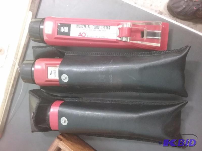 lot 463 image: (3) American Optical model 10440 handheld ref...