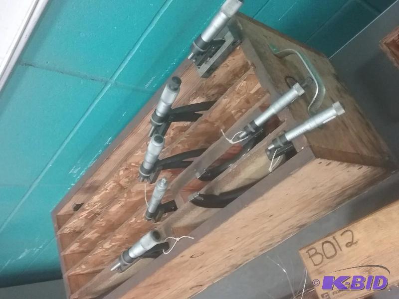 lot 469 image: Micrometer set (7) larger diameter mics, cus...