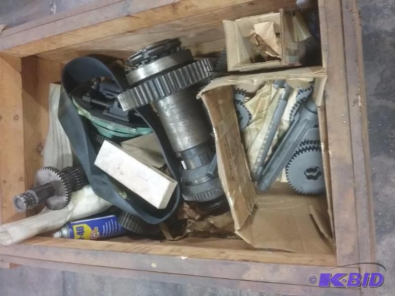 lot 499 image: Wooden crate of assorted machine parts, mostl...